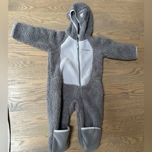 Columbia size 12-18 month grey winter fleece bunting suit with hood